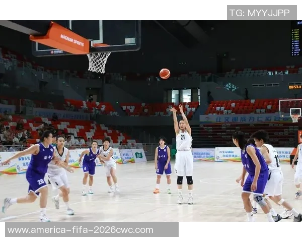 篮球锦标赛的激情与梦想：年轻球员如何在赛场上书写辉煌篇章